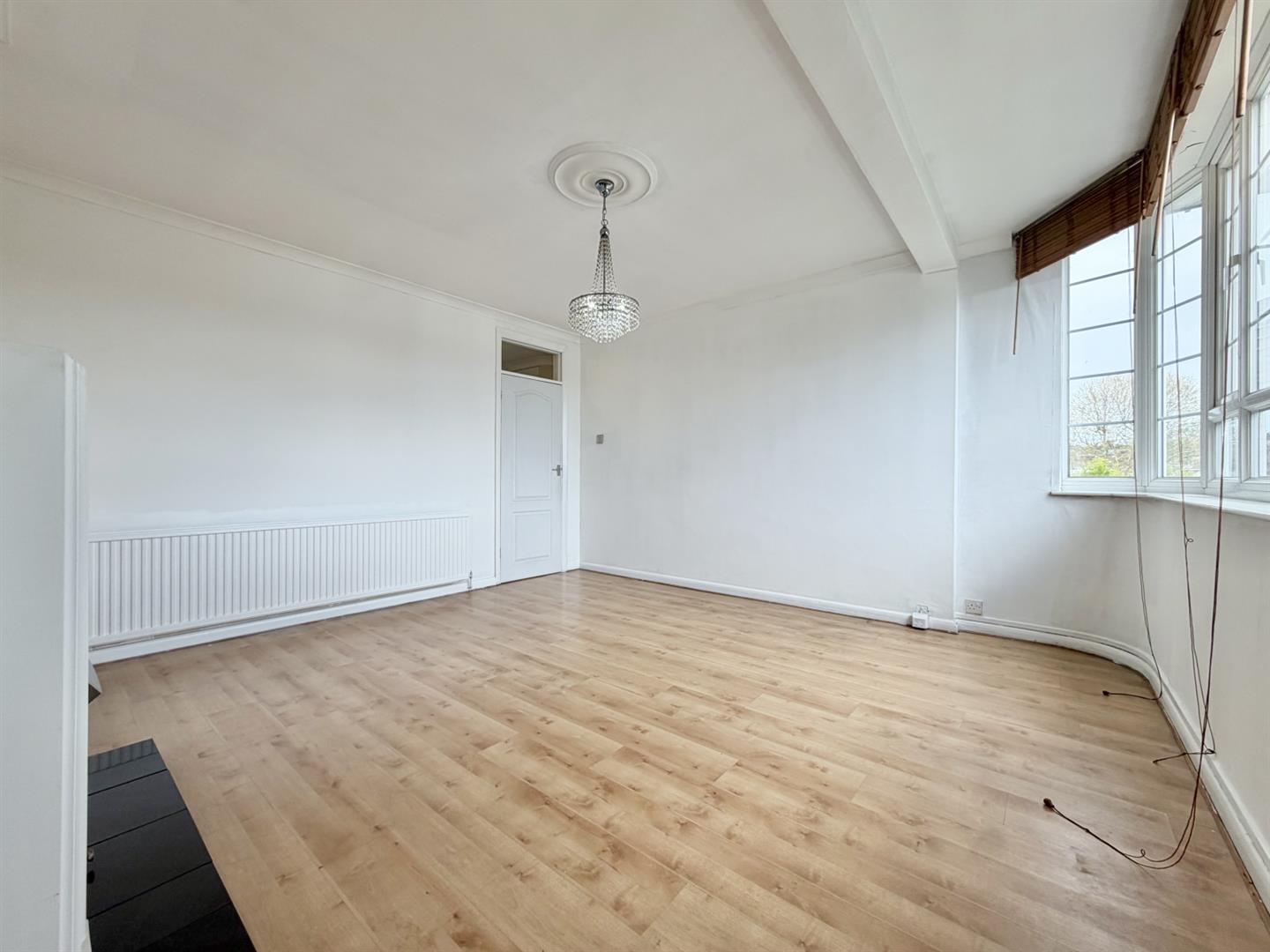 Seymour Court, Winchmore Hill